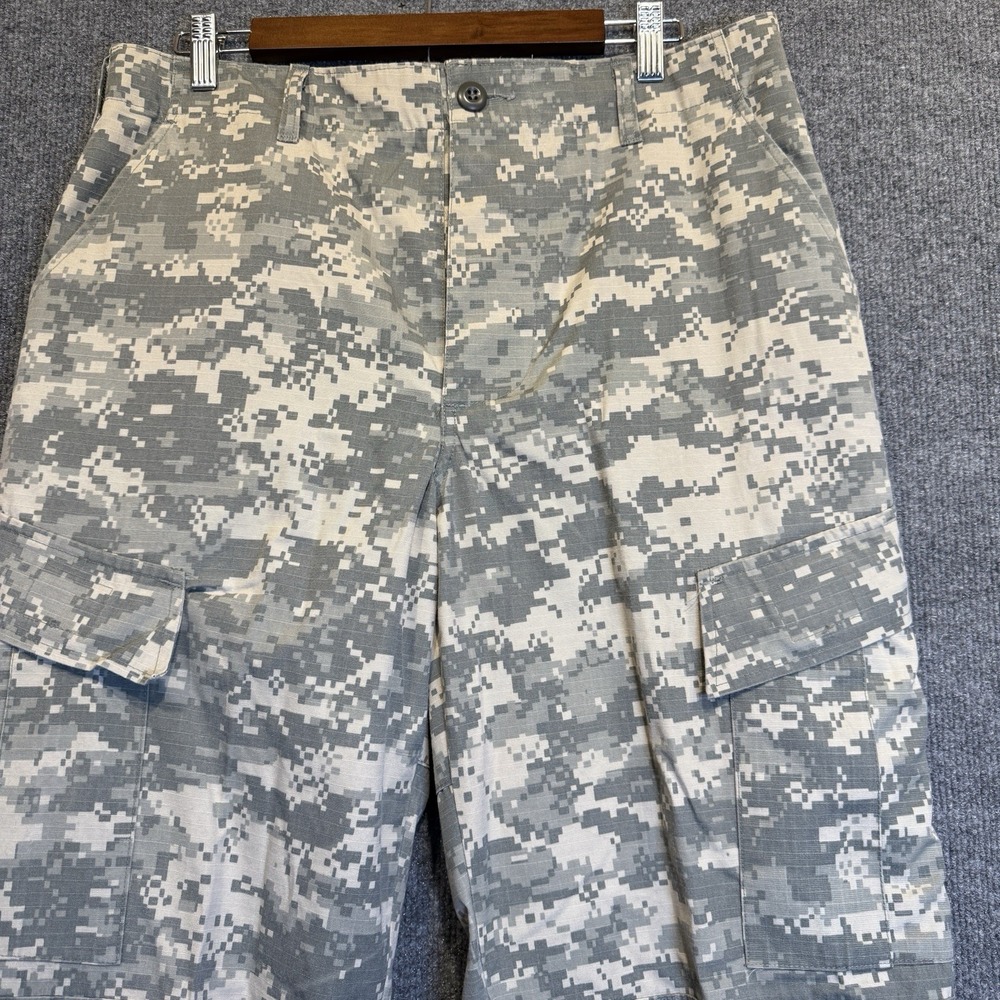US Army ACU Combat Uniform Pants M Reg UCP Digital Camo Ripstop Nylon/Cotton - Picture 6 of 8